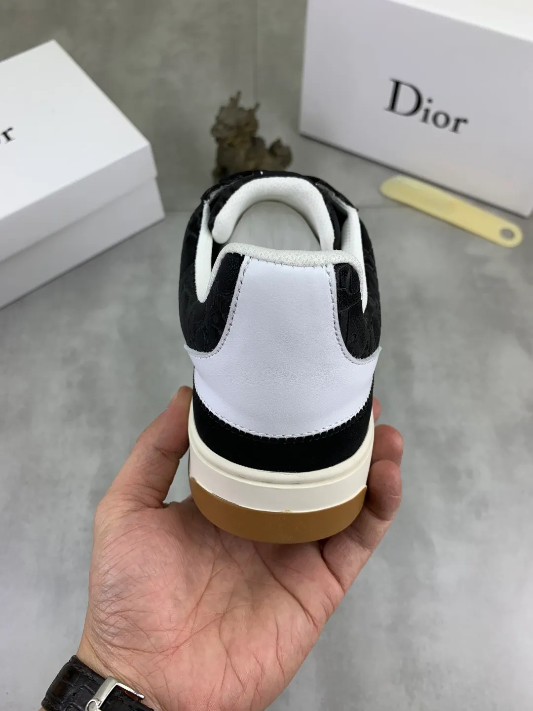 Men's Men's Shoes 💰P380 💰[New Style]🆘[Dior] 2025 Dior Original Lace-up Low-top Men's Shoes Classic casual shoes 🔥This model is the official flagship model with high quality and made by famous original designers. It is made of high-quality cowhide with original materials➕Comfortable and breathable mesh lining➕Pigskin insole. The perfect last shape and generous and fashionable design have attracted many consumers. Suitable for drivers to drive🚗. What you want is the highest quality in the market. Color: 4️⃣Color code number: 38--44 (45 customized)